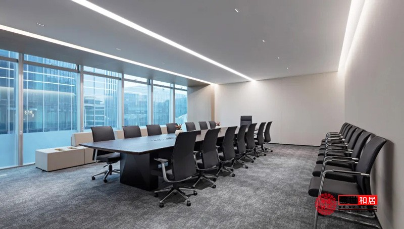 260平米办公室装修:实现功能与美学的完美融合 260平米办公室装修:实现功能与美学的完美融合